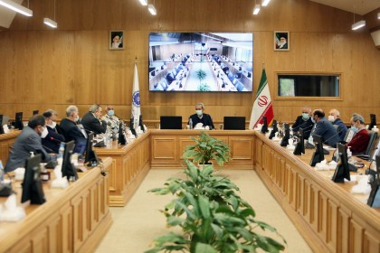 فقدان راهبرد توسعه صنعتی، هدررفت منابع و تشدید چالش‌های اقتصادی را موجب شده است